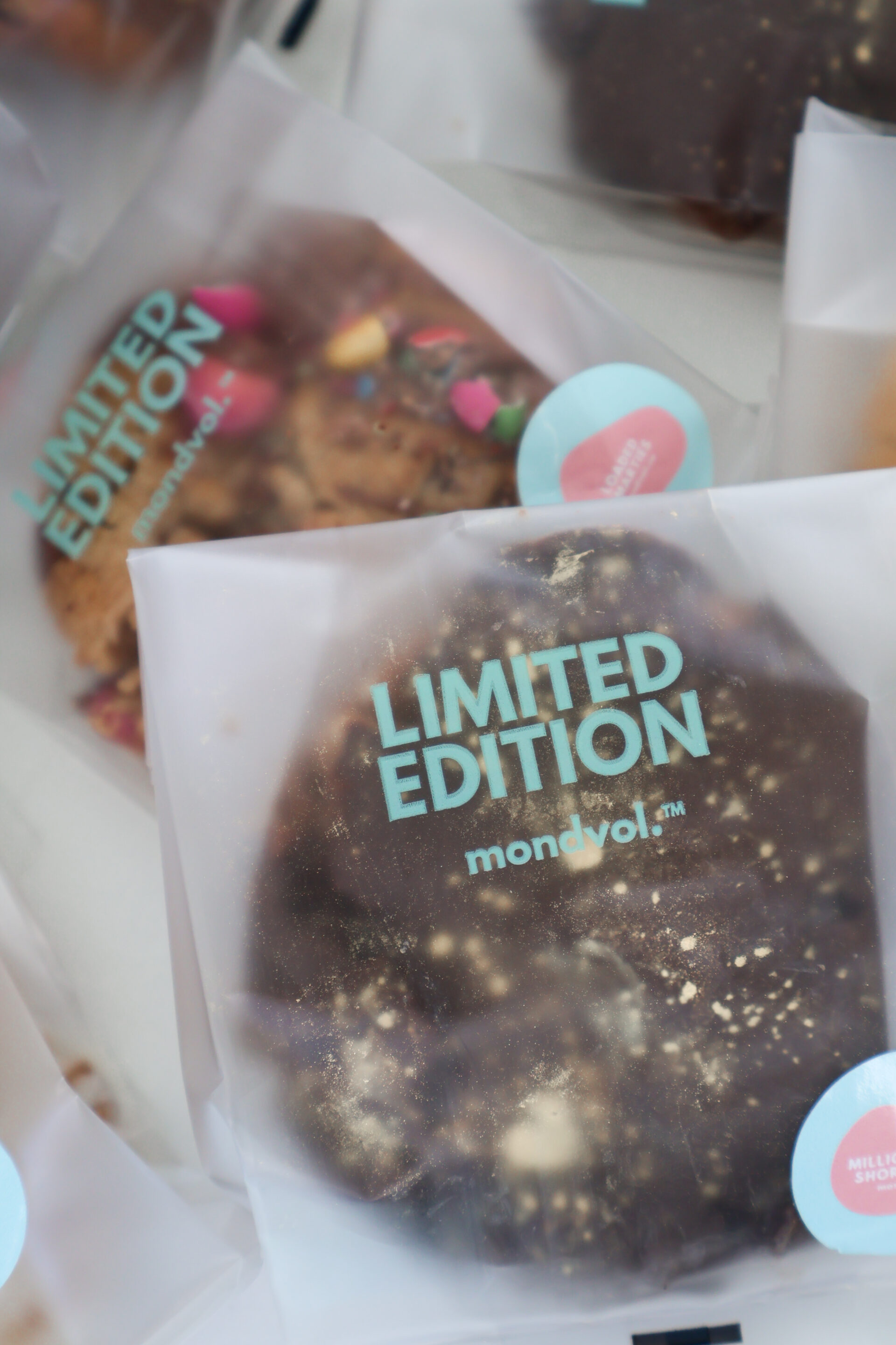 Joy-vol Limited Edition Box - Image 8