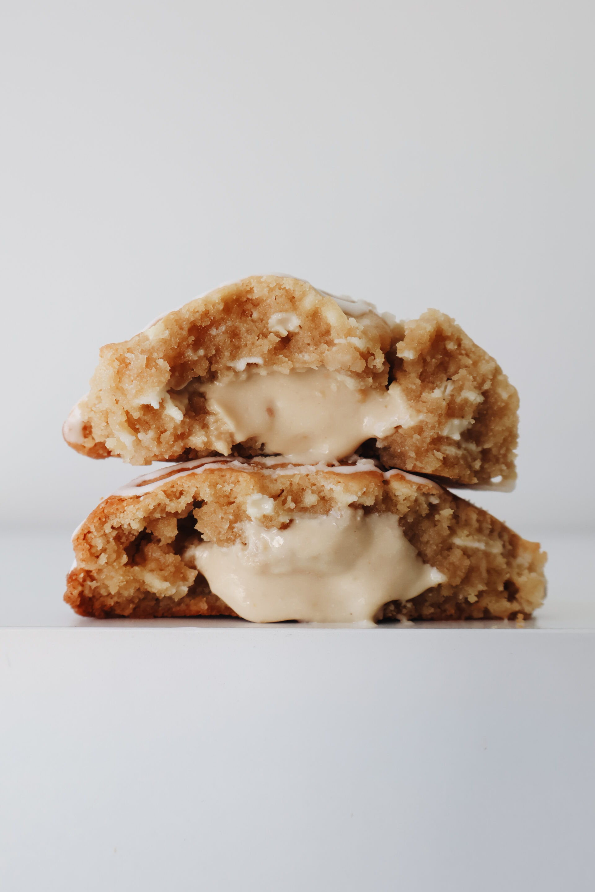 Macadamia Blondie