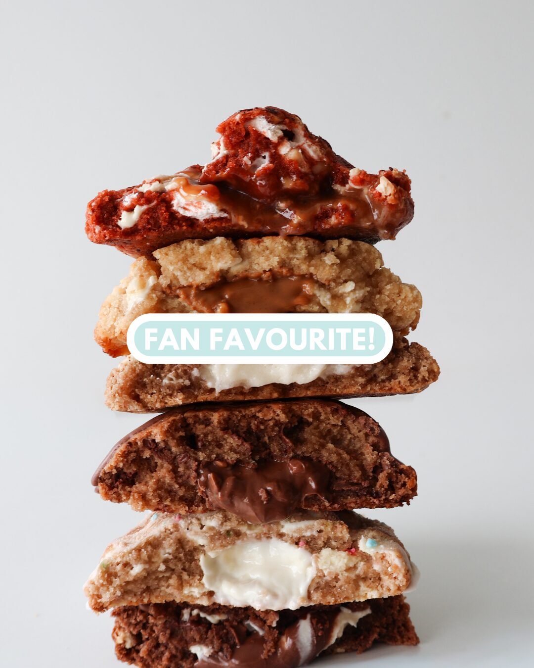 Fan Favourites! Premium Box